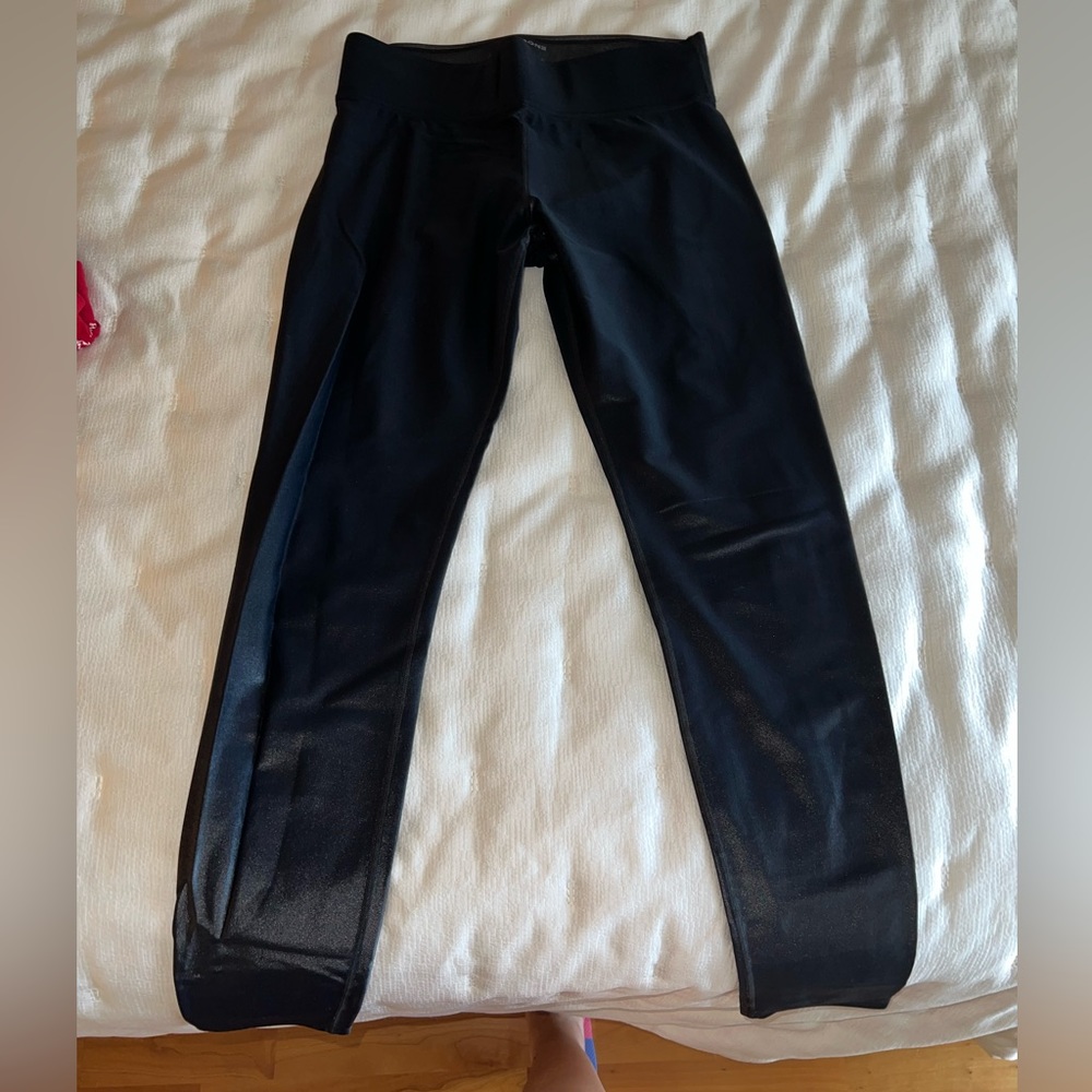 Women’s leggings Carbon38 in takara shine